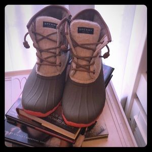 Sperry Duck Style Boots